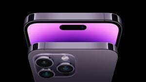 iPhone 14 Pro and iPhone 14 Pro Max are shown in close-up form from the top.