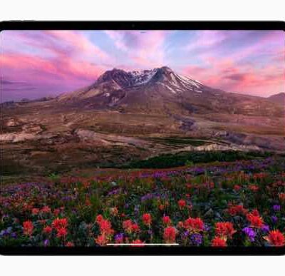 The Ultra Retina XDY display showcasing beautiful landscape scenery on the new iPad Pro.