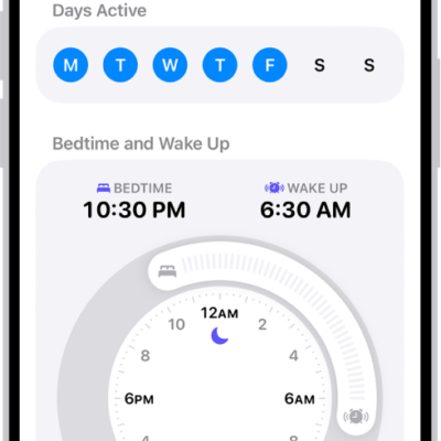 The edit your sleep schedule screen in Health, with a Days Active section and a Bedtime and Wake Up clock.