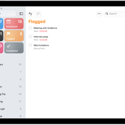 A Reminders screen showing a Smart List that contains all flagged items.
