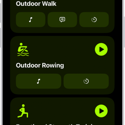 The Fitness workout screen showing three workout types. Buttons to log a workout and connect a heart rate monitor are at the top of the screen.