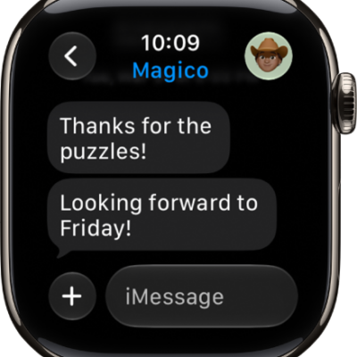 A message conversation. The Apps button and message field are at the bottom.