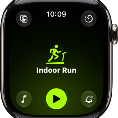 The Workout screen with the Outdoor Run workout highlighted.
