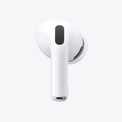 On AirPods Pro 3, the heart rate sensor blinks, then a heart rate value scrolls onto the screen with a beating heart next to it. The heart rate increases.