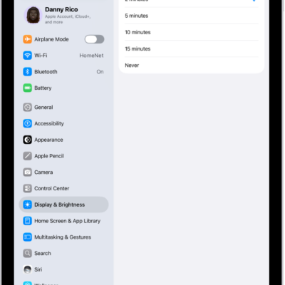 The Auto-Lock screen, with settings for the length of time before iPad automatically locks.