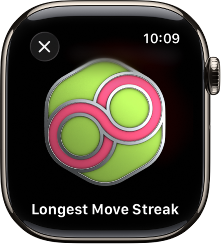 An award achievement showing on Apple Watch. Below the award is a description of the award. You can drag to rotate the award.