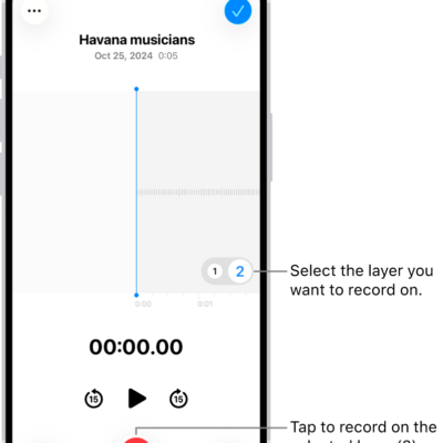 The screen for recording a second layer in Voice Memos.